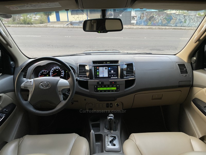 HILUX SW4 3.0 SRV 4X4 16V TURBO INTERCOOLER DIESEL 4P AUTOMÁTICO - 2013 - CAXIAS DO SUL