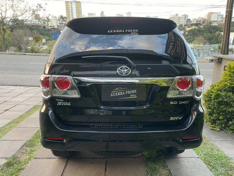 HILUX SW4 3.0 SRV 4X4 16V TURBO INTERCOOLER DIESEL 4P AUTOMÁTICO - 2013 - CAXIAS DO SUL