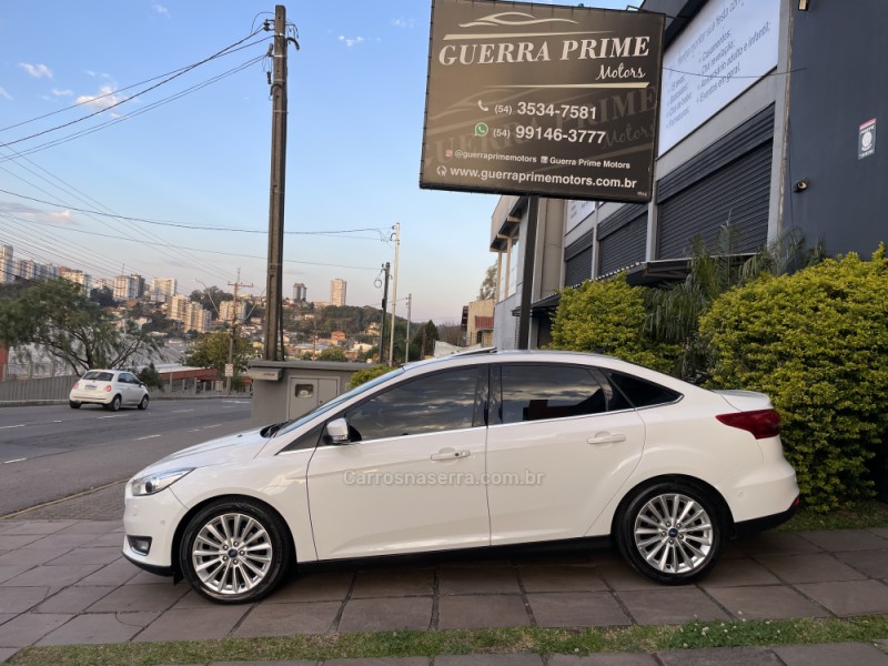 FOCUS 2.0 TITANIUM PLUS SEDAN 16V FLEX 4P AUTOMÁTICO - 2016 - CAXIAS DO SUL