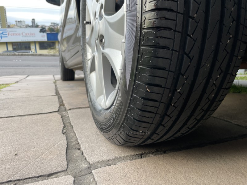 COROLLA 1.8 SE-G 16V GASOLINA 4P AUTOMÁTICO - 2003 - CAXIAS DO SUL