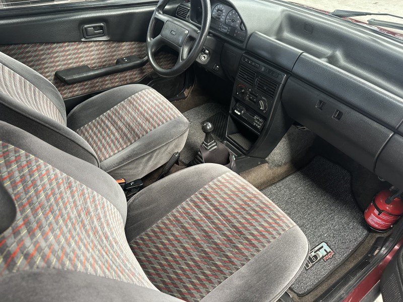 UNO 1.6 R 8V GASOLINA 2P MANUAL - 1994 - CAXIAS DO SUL