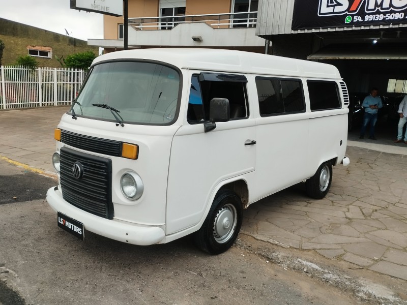 KOMBI 1.4 MI STD LOTAÇÃO 8V FLEX 3P MANUAL