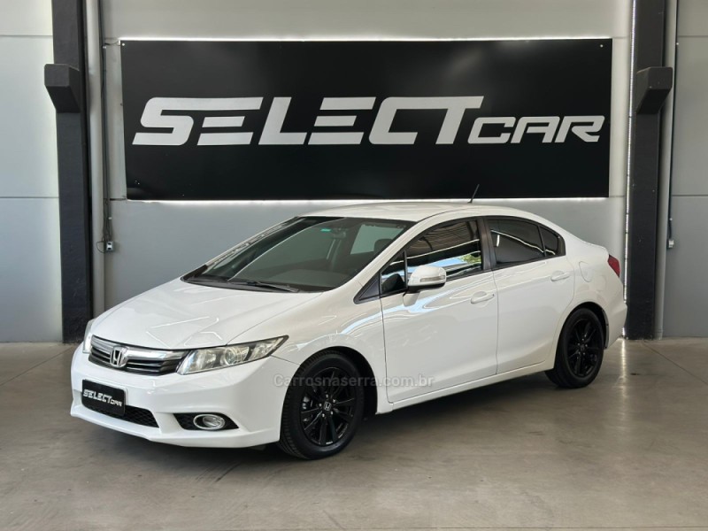CIVIC 2.0 LXR 16V FLEX 4P AUTOMÁTICO - 2014 - NOVO HAMBURGO