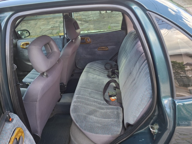 CORSA 1.6 MPFI GL SEDAN 8V GASOLINA 4P MANUAL - 1998 - BENTO GONçALVES