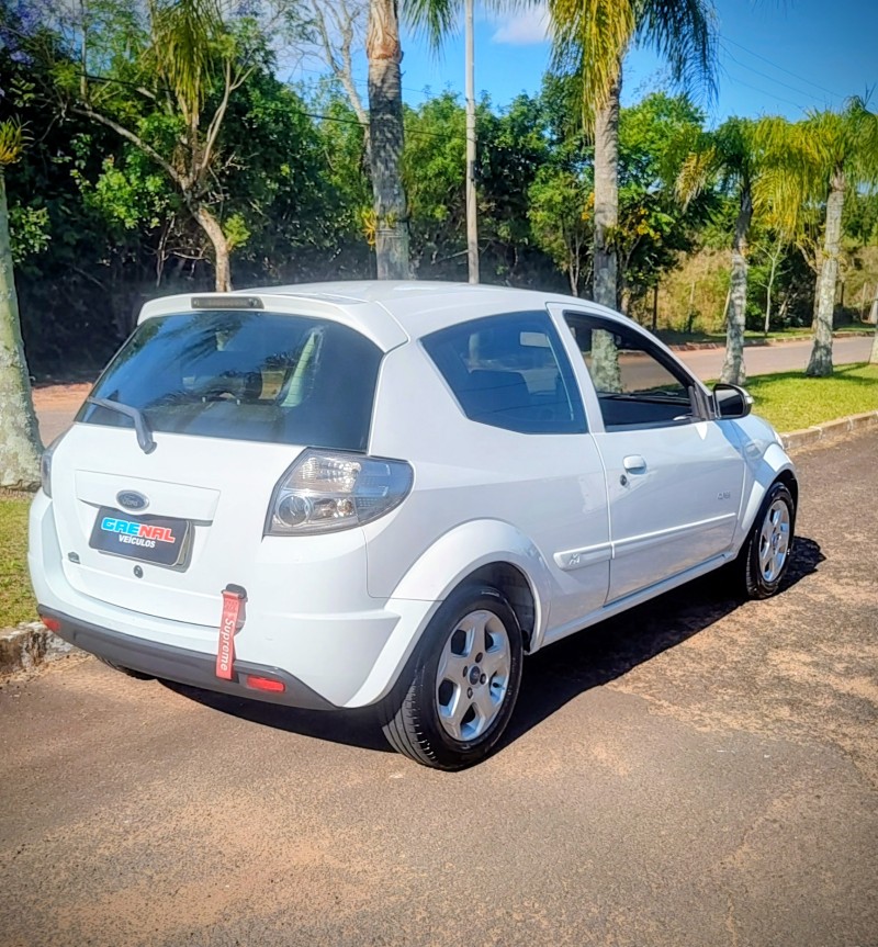 KA 1.0 MPI CLASS 8V FLEX 2P MANUAL - 2013 - CAMPO BOM