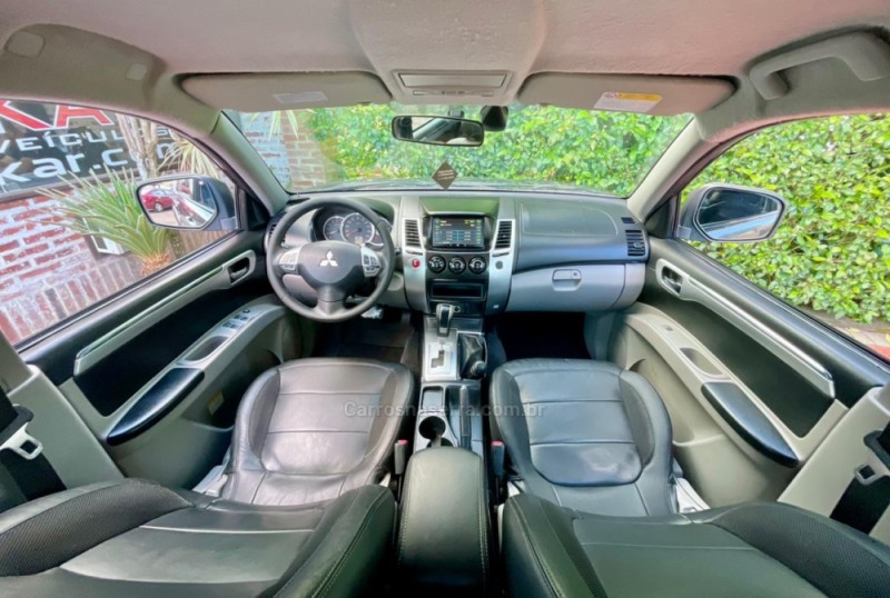 PAJERO DAKAR 3.2 HPE 4X4 7 LUGARES 16V TURBO INTERCOOLER DIESEL 4P AUTOMÁTICO - 2012 - ROLANTE