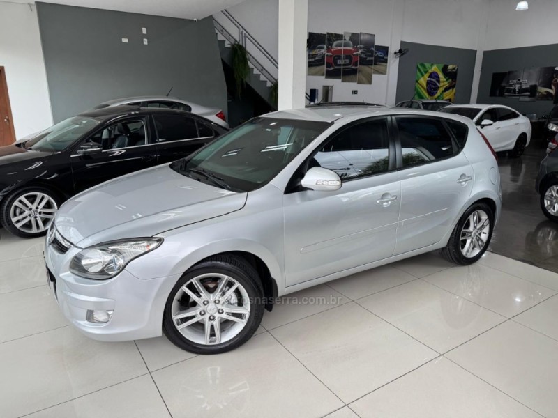 i30 2.0 mpfi gls 16v gasolina 4p automatico 2012 sao leopoldo