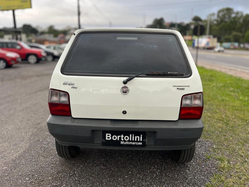 UNO 1.0 MPI MILLE WAY ECONOMY 8V FLEX 4P MANUAL - 2011 - FARROUPILHA