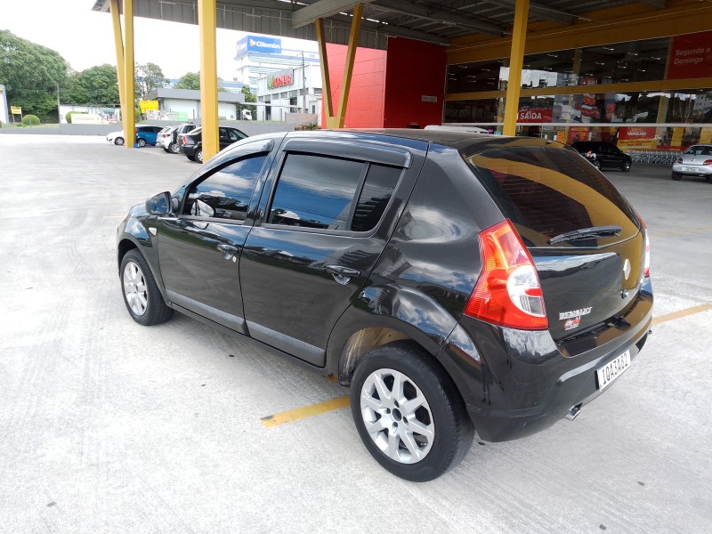 SANDERO 1.6 AUTHENTIQUE 8V FLEX 4P MANUAL - 2010 - FARROUPILHA