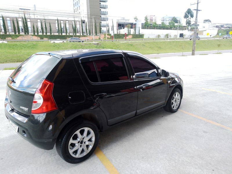 SANDERO 1.6 AUTHENTIQUE 8V FLEX 4P MANUAL - 2010 - FARROUPILHA