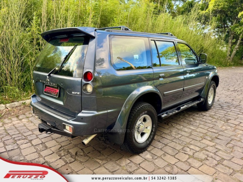 PAJERO SPORT 2.5 HPE 4X4 8V TURBO INTERCOOLER DIESEL 4P AUTOMÁTICO - 2005 - NOVA PRATA