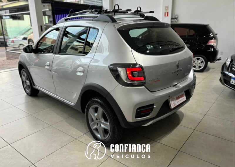 SANDERO 1.6 STEPWAY EASY R 16V FLEX 4P AUTOMÁTICO - 2019 - BENTO GONçALVES