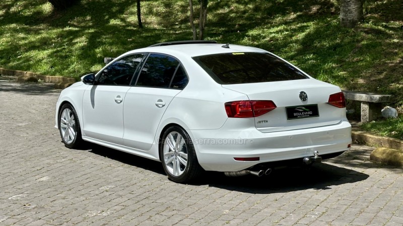JETTA 2.0 TSI HIGHLINE 211CV GASOLINA 4P DSG - 2016 - CAXIAS DO SUL