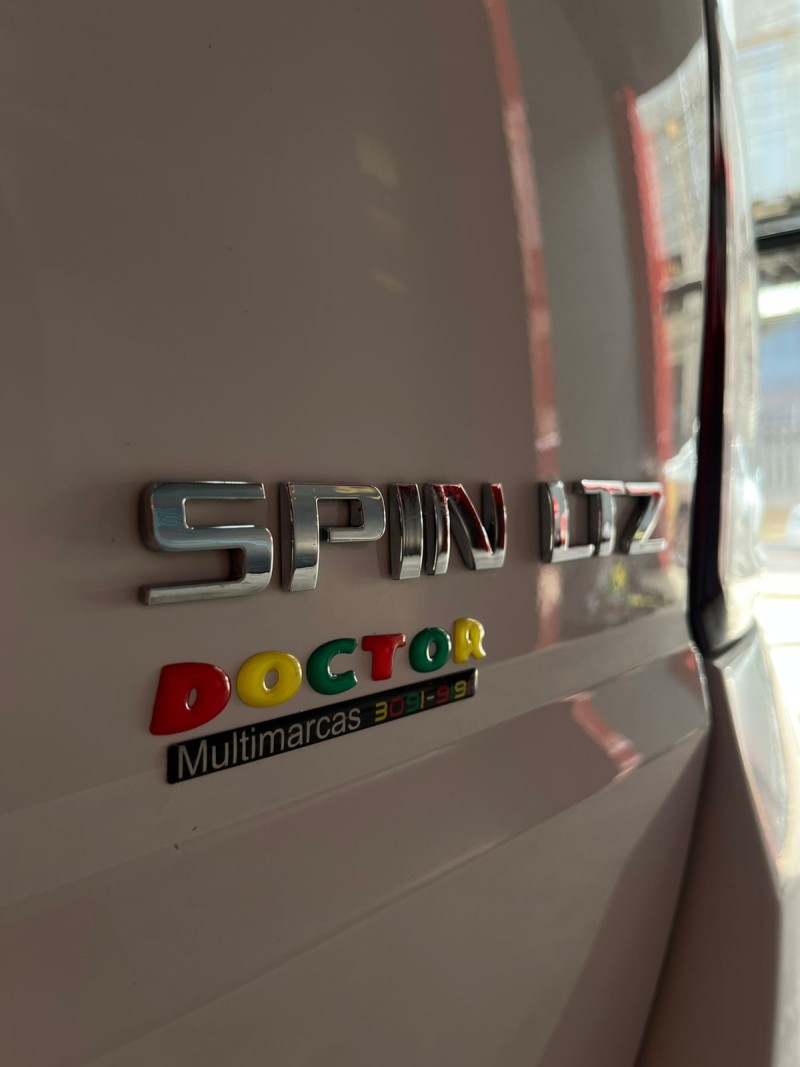 SPIN 1.8 LTZ 8V FLEX 4P MANUAL - 2014 - SãO LEOPOLDO