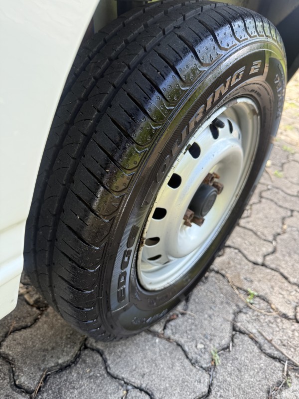 UNO 1.3 MPI FURGÃO 8V FLEX 2P MANUAL - 2013 - ARROIO DO MEIO