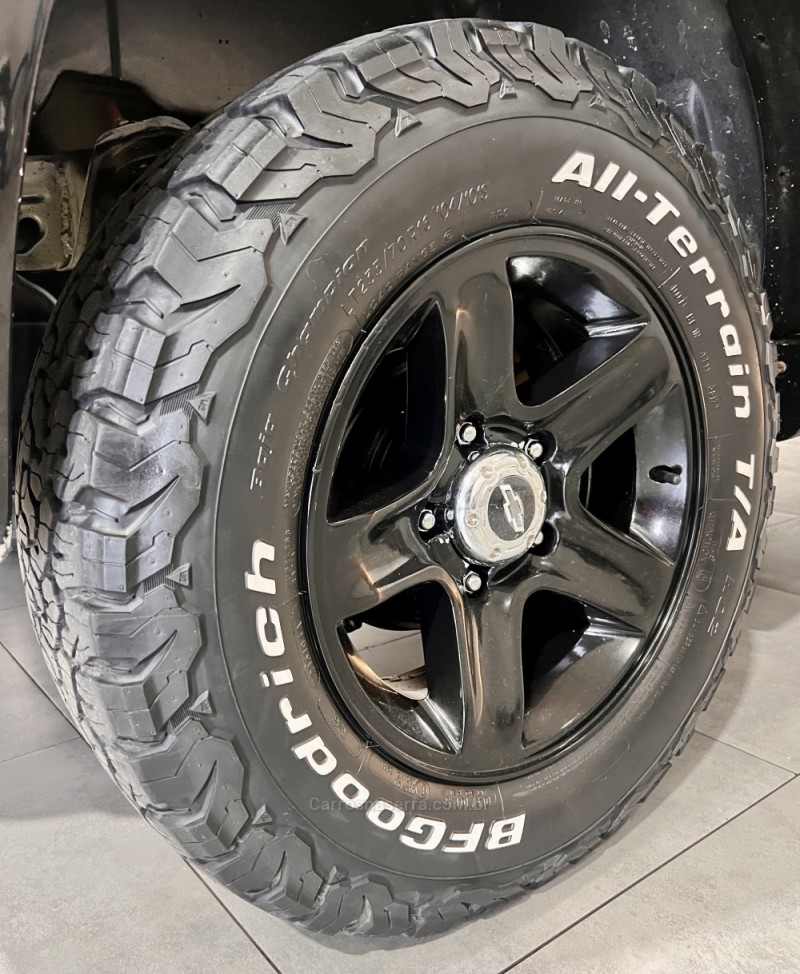 TRACKER 2.0 4X4 8V GASOLINA 4P MANUAL - 2008 - NOVO HAMBURGO