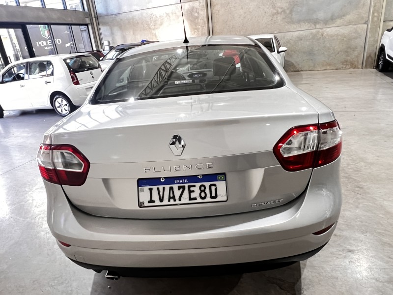 FLUENCE 2.0 DYNAMIQUE 16V FLEX 4P AUTOMÁTICO - 2014 - CAXIAS DO SUL