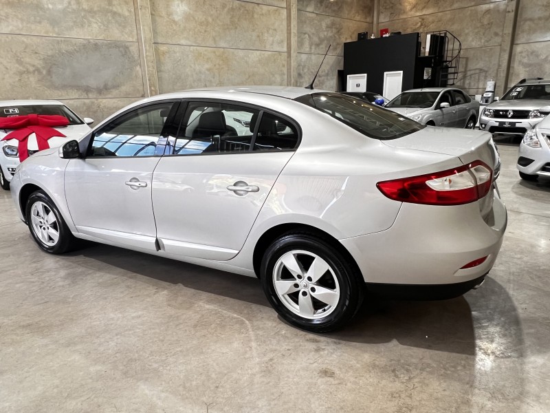 FLUENCE 2.0 DYNAMIQUE 16V FLEX 4P AUTOMÁTICO - 2014 - CAXIAS DO SUL