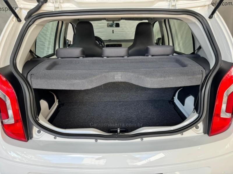 UP 1.0 MPI MOVE UP 12V FLEX 4P AUTOMATIZADO - 2016 - NOVA PRATA