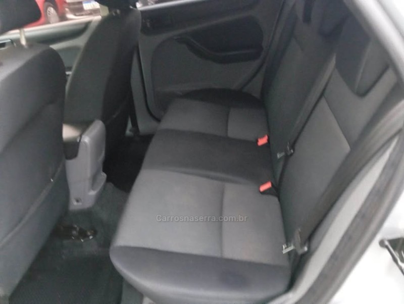 FOCUS 2.0 HC 16V FLEX 4P MANUAL - 2012 - PICADA CAFé