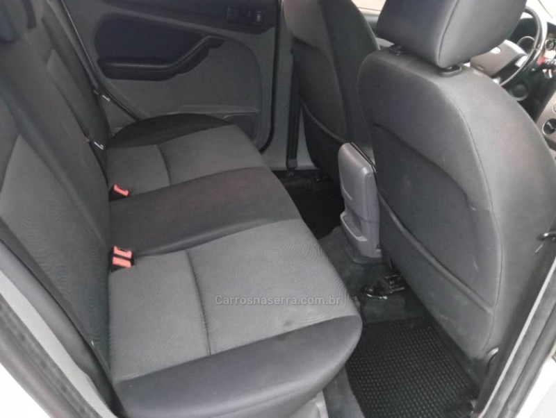 FOCUS 2.0 HC 16V FLEX 4P MANUAL - 2012 - PICADA CAFé