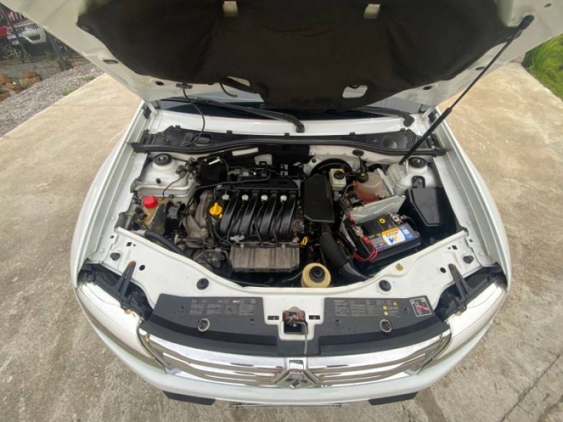 DUSTER 1.6 EXPRESSION 4X2 16V FLEX 4P MANUAL - 2015 - CAXIAS DO SUL