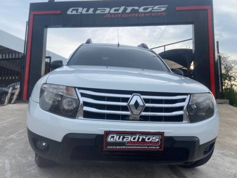 DUSTER 1.6 EXPRESSION 4X2 16V FLEX 4P MANUAL - 2015 - CAXIAS DO SUL