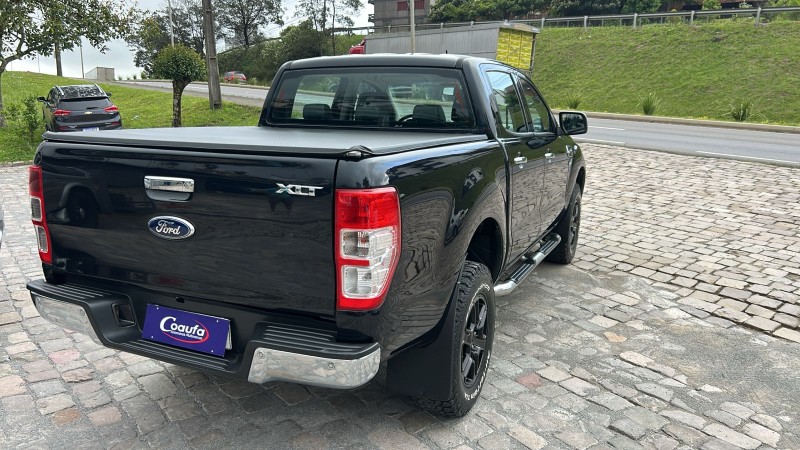 RANGER 2.5 XLT 4X2 CD 16V FLEX 4P MANUAL - 2015 - FARROUPILHA