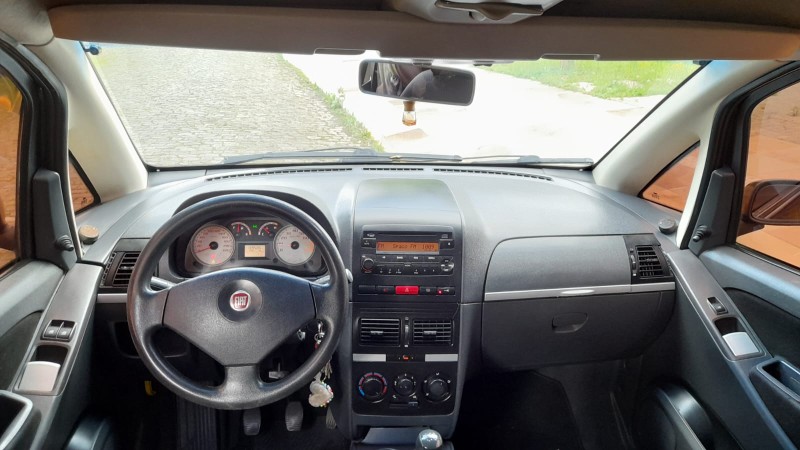 IDEA 1.4 MPI ELX 8V FLEX 4P MANUAL - 2009 - FARROUPILHA