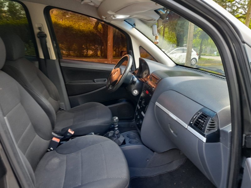 IDEA 1.4 MPI ELX 8V FLEX 4P MANUAL - 2009 - FARROUPILHA