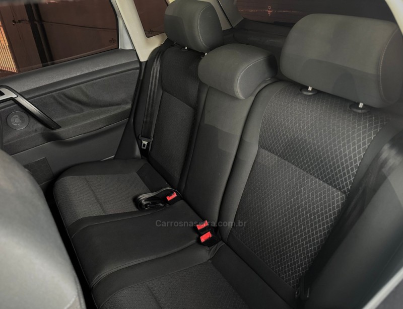 POLO 1.6 MI 8V FLEX 4P MANUAL - 2012 - MUçUM