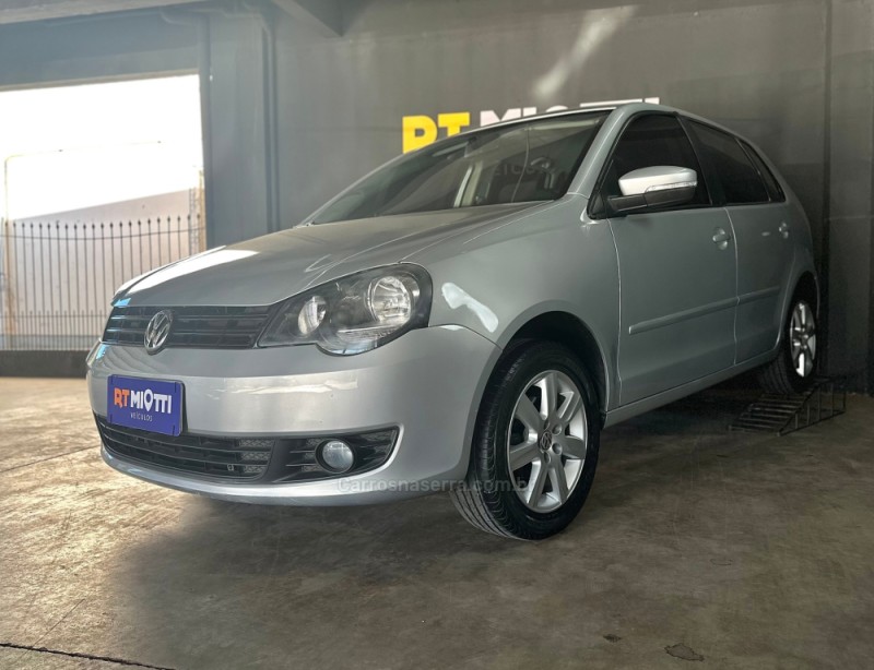 POLO 1.6 MI 8V FLEX 4P MANUAL - 2012 - MUçUM