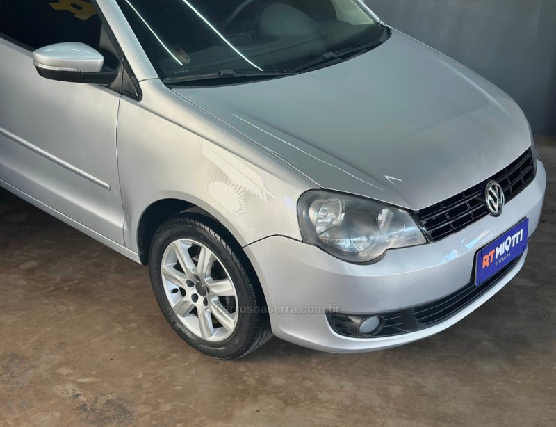 POLO 1.6 MI 8V FLEX 4P MANUAL - 2012 - MUçUM