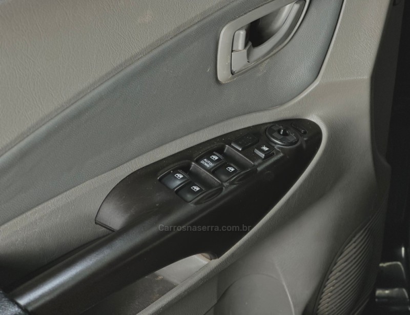 TUCSON 2.0 MPFI GLS 16V 143CV 2WD GASOLINA 4P AUTOMÁTICO - 2012 - MUçUM