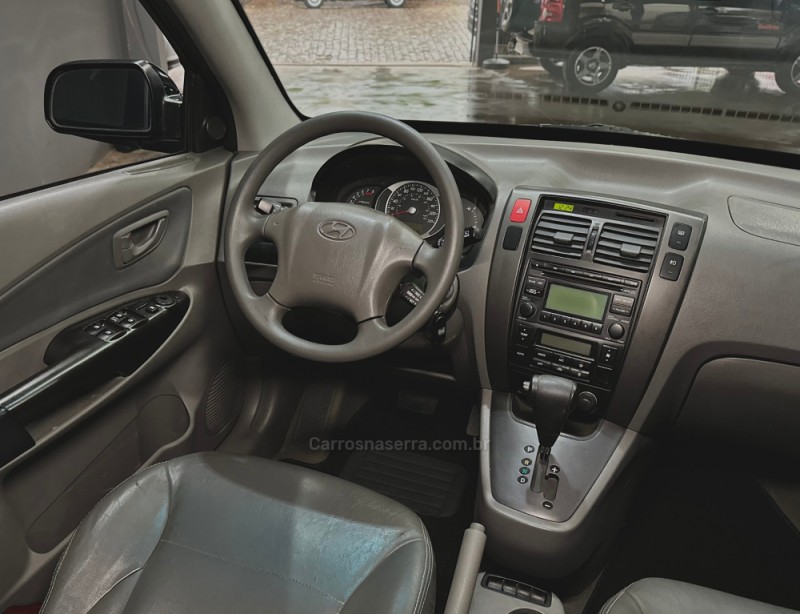 TUCSON 2.0 MPFI GLS 16V 143CV 2WD GASOLINA 4P AUTOMÁTICO - 2012 - MUçUM