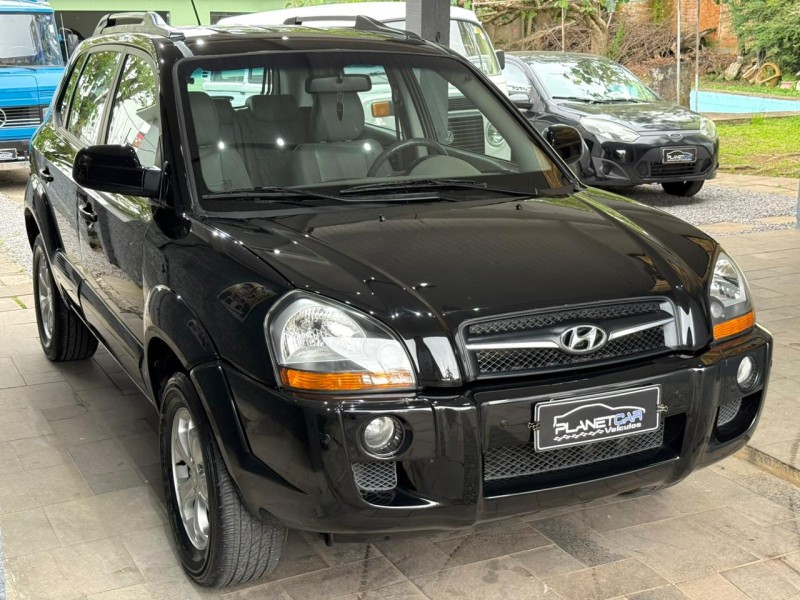 TUCSON 2.0 MPFI GLS 16V 143CV 2WD FLEX 4P AUTOMÁTICO - 2014 - FARROUPILHA