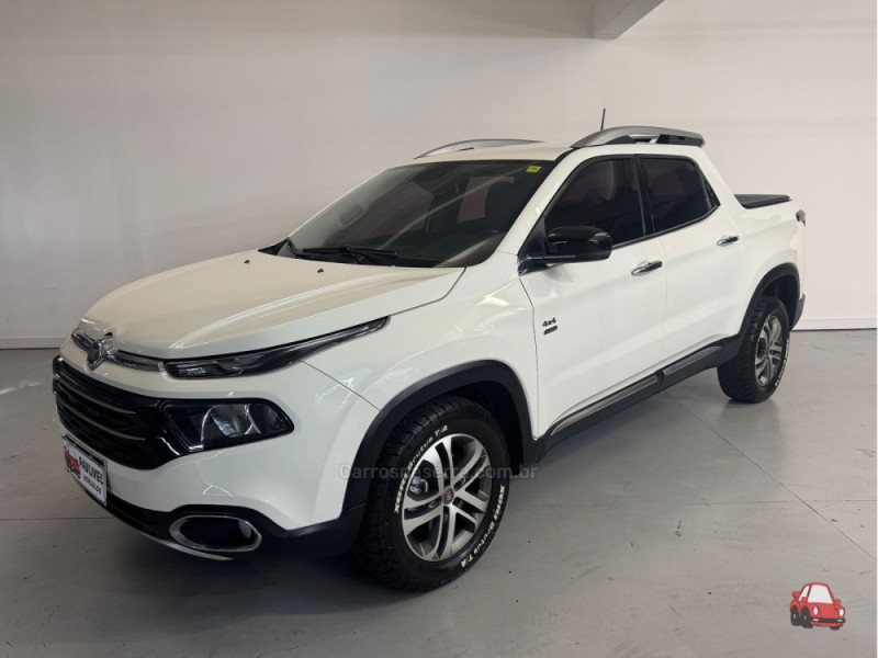 toro 2.0 16v turbo diesel volcano at9 4x4 automatico 2017 caxias do sul
