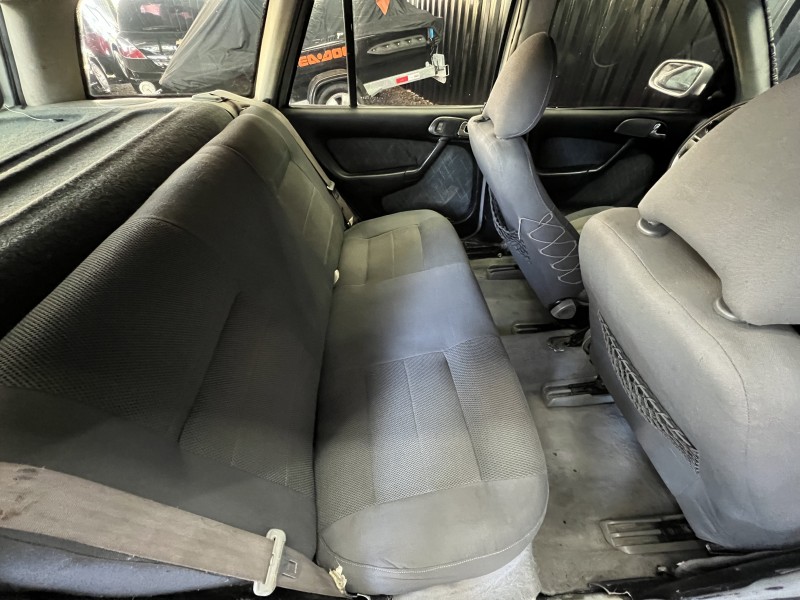 PARATI 1.8 MI 8V GASOLINA 4P MANUAL G.III - 2001 - CAXIAS DO SUL