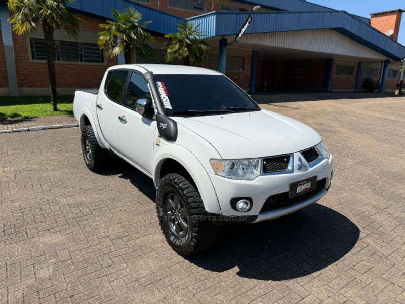L200 TRITON 3.2 HPE 4X4 CD 16V TURBO INTERCOOLER DIESEL 4P AUTOMÁTICO - 2013 - BROCHIER