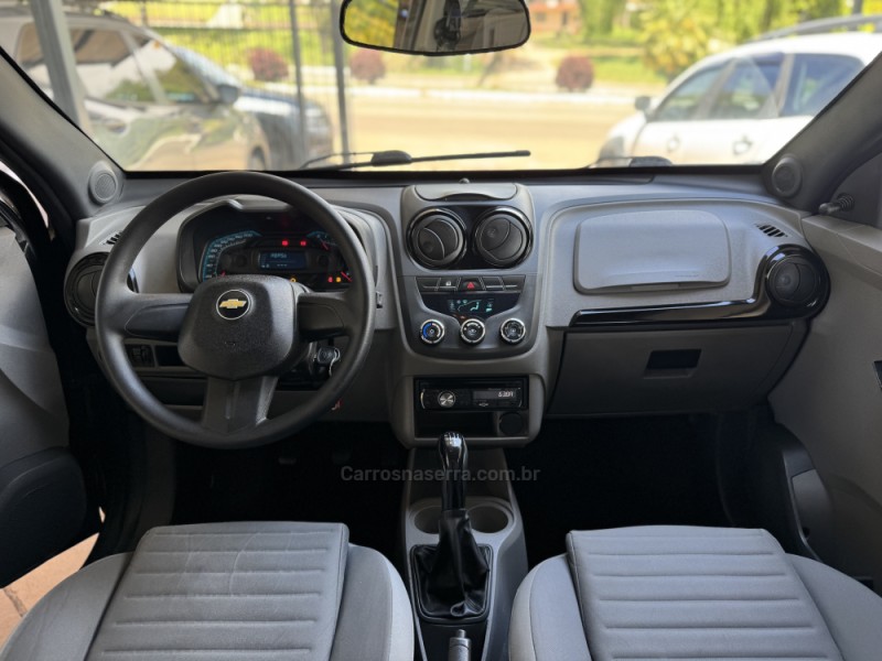 AGILE 1.4 MPFI LT 8V FLEX 4P MANUAL - 2011 - NOVA PRATA