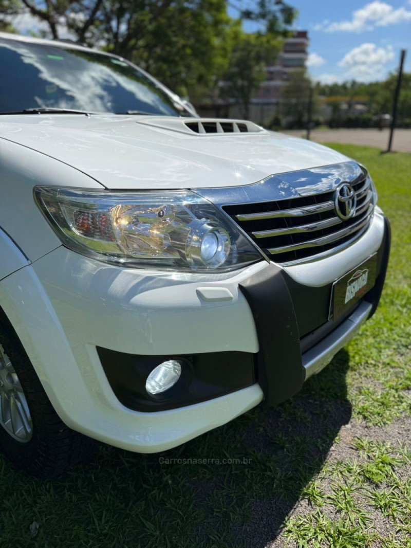 HILUX SW4 3.0 SRV 4X4 16V TURBO INTERCOOLER DIESEL 4P AUTOMÁTICO - 2014 - BROCHIER