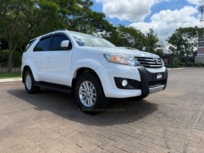 HILUX SW4 3.0 SRV 4X4 16V TURBO INTERCOOLER DIESEL 4P AUTOMÁTICO - 2014 - BROCHIER