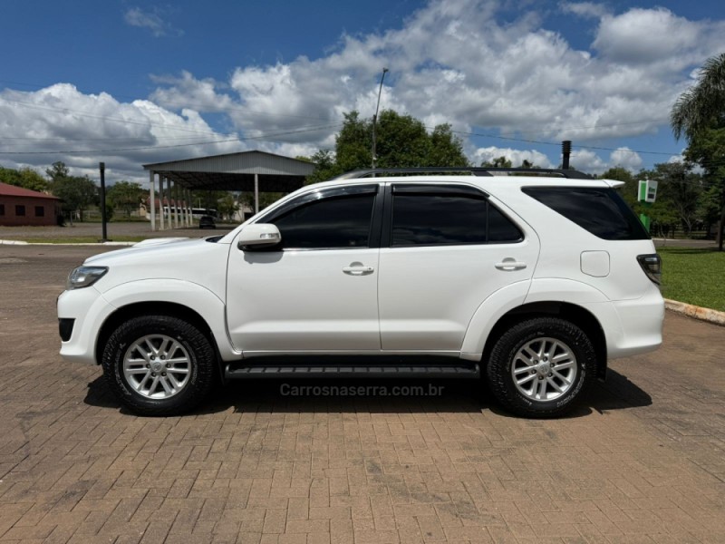 HILUX SW4 3.0 SRV 4X4 16V TURBO INTERCOOLER DIESEL 4P AUTOMÁTICO - 2014 - BROCHIER