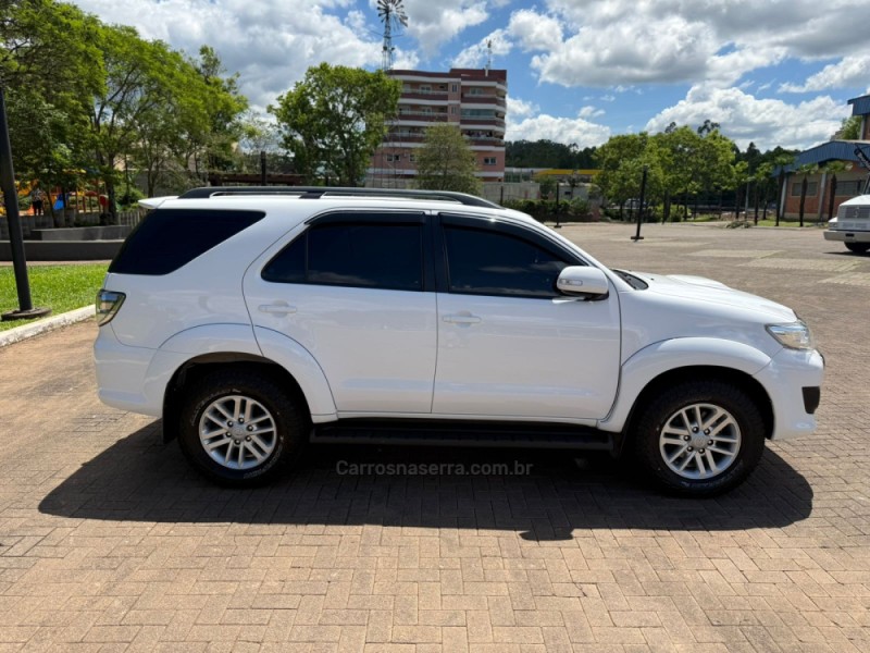 HILUX SW4 3.0 SRV 4X4 16V TURBO INTERCOOLER DIESEL 4P AUTOMÁTICO - 2014 - BROCHIER