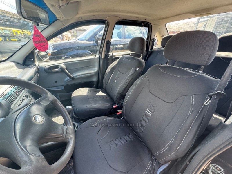 CORSA 1.0 MPFI CLASSIC 8V GASOLINA 4P MANUAL - 2004 - IGREJINHA