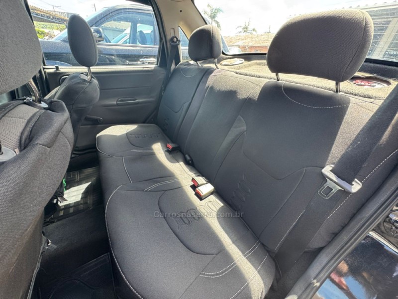 CORSA 1.0 MPFI CLASSIC 8V GASOLINA 4P MANUAL - 2004 - IGREJINHA