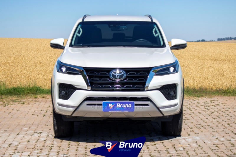 HILUX SW4 2.8 SRX 4X4 7 LUGARES 16V TURBO INTERCOOLER DIESEL 4P AUTOMÁTICO - 2021 - PALMEIRA DAS MISSõES