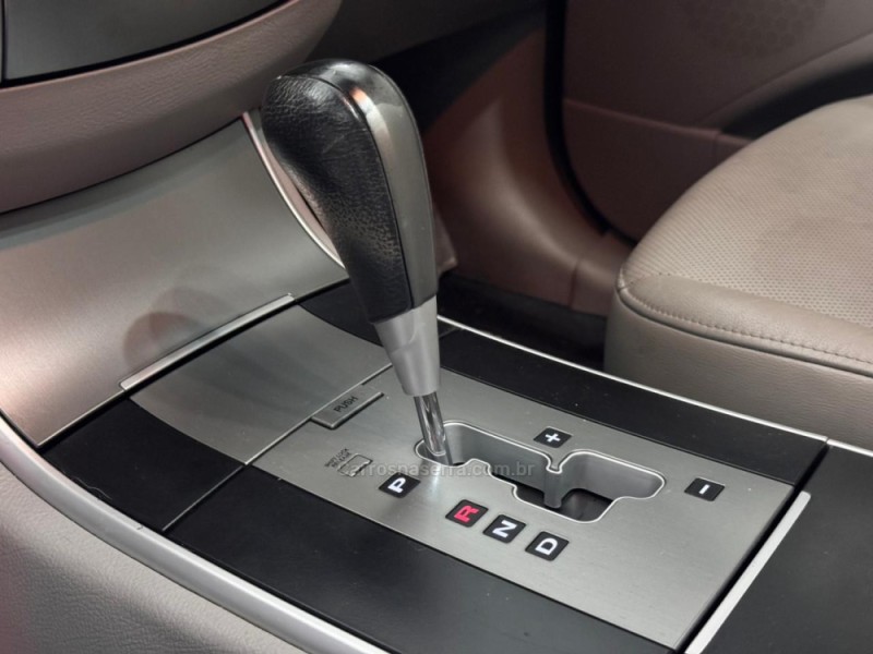 VERA CRUZ 3.8 GLS 4WD 4X4 V6 24V GASOLINA 4P AUTOMÁTICO - 2009 - ESTâNCIA VELHA