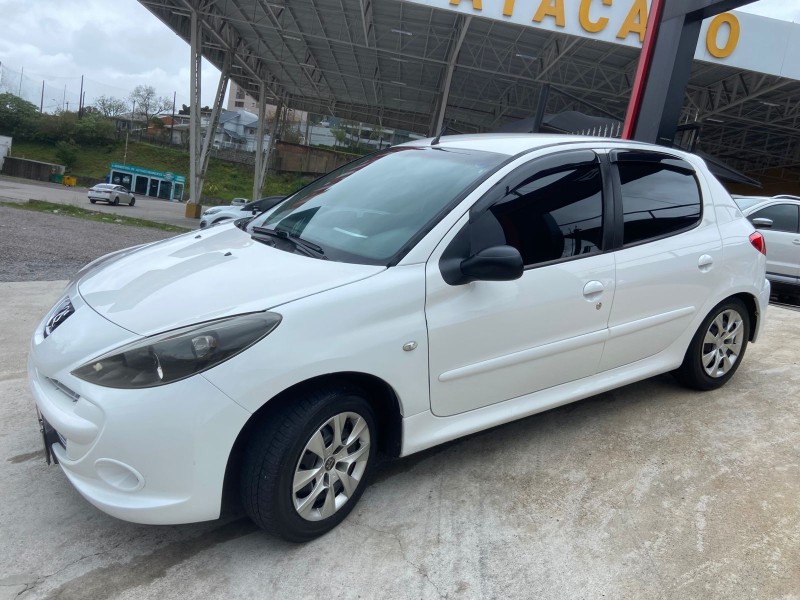 207 1.4 XR 8V FLEX 4P MANUAL - 2013 - CAXIAS DO SUL