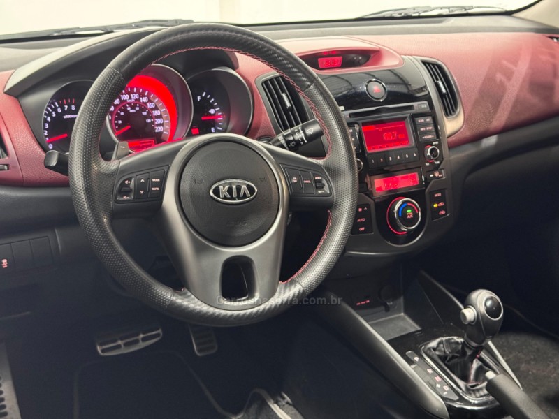 CERATO 2.0 KOUP 16V GASOLINA 2P AUTOMÁTICO - 2012 - ESTâNCIA VELHA